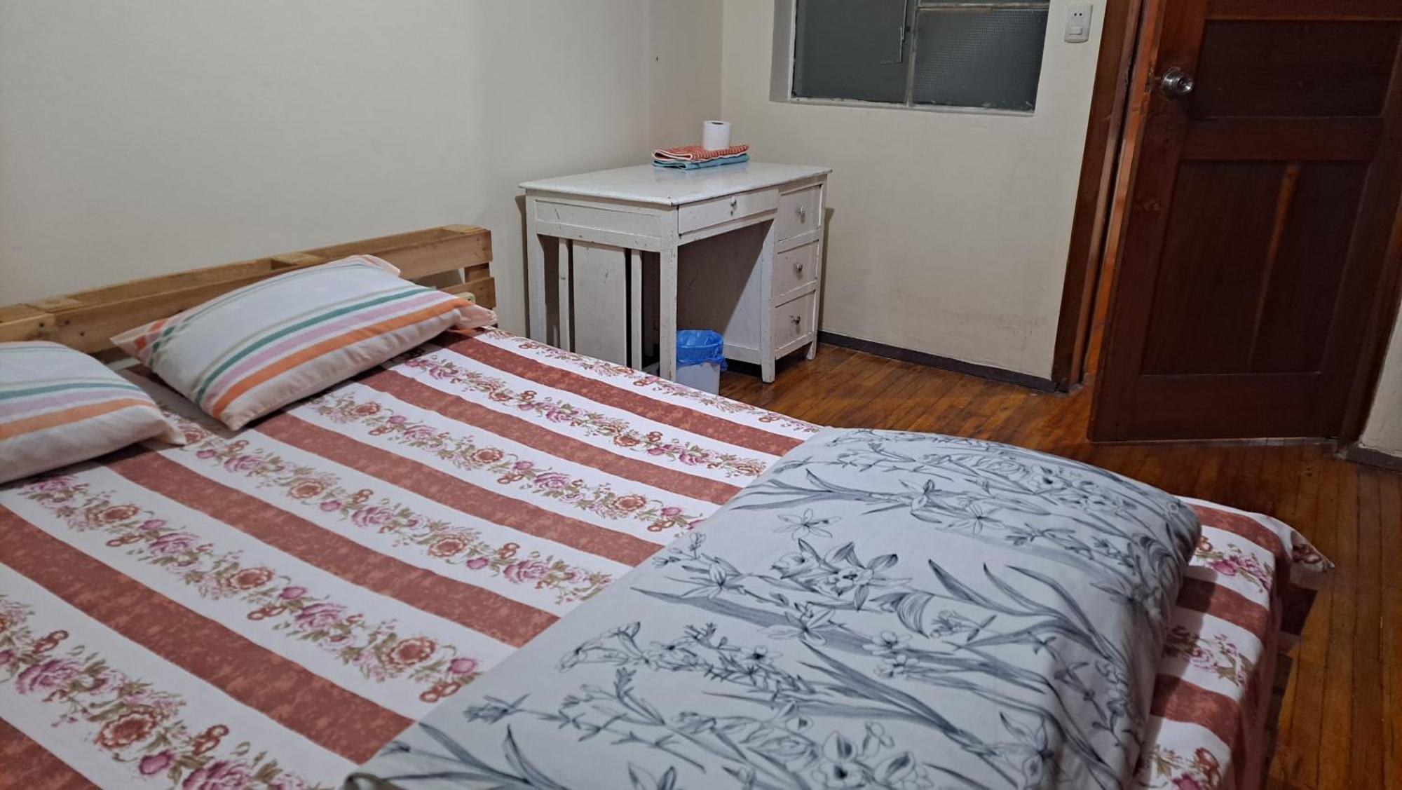 Albergue Camry Backpackers佳美背包客旅馆 Куэнка Экстерьер фото